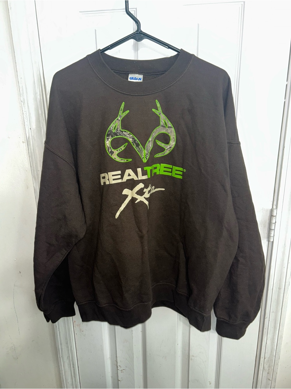 Gildan Brown Crewneck Sweatshirt with Green Realtree Graphic